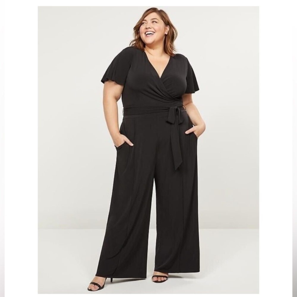🐲💙 Lane Bryant Black Jumpsuit